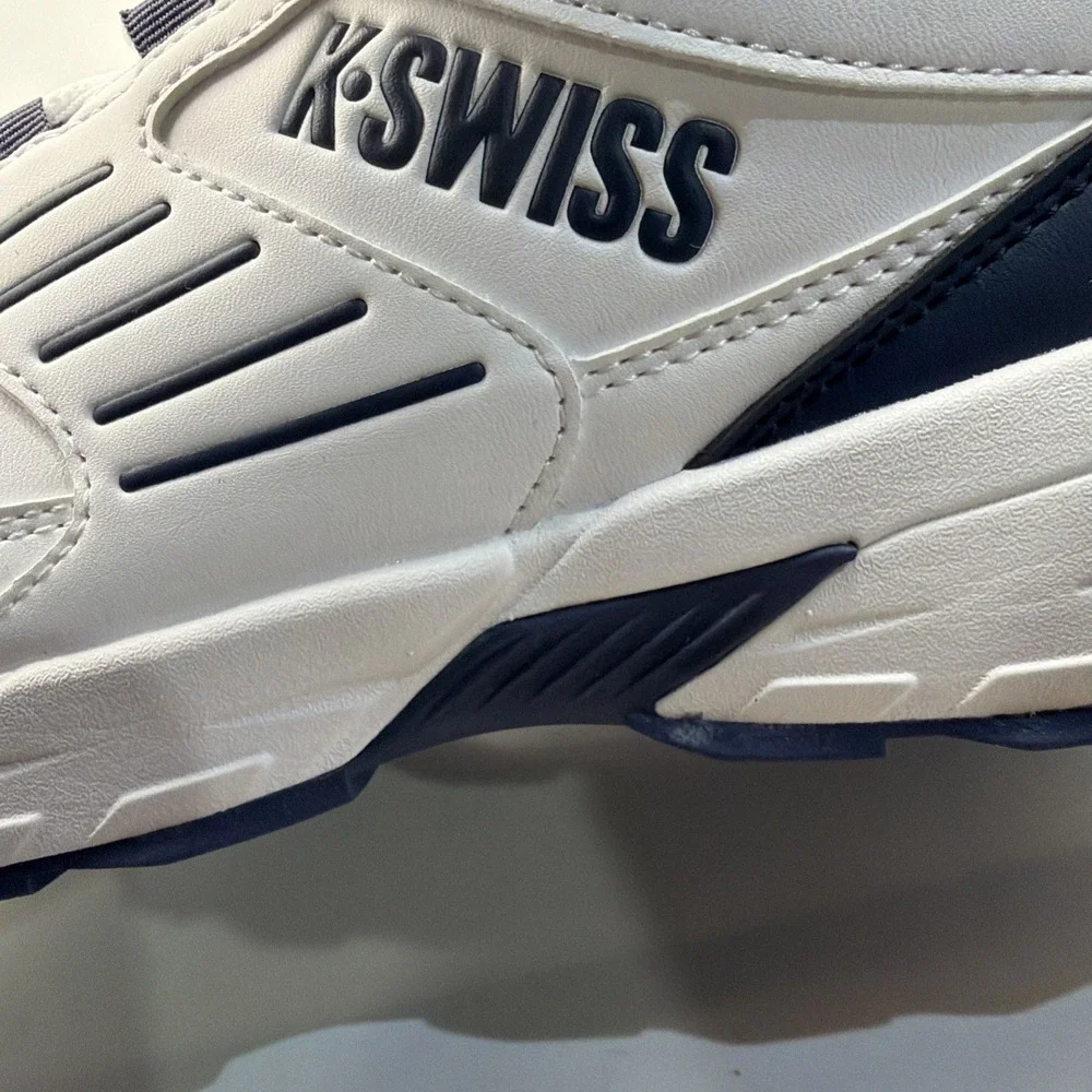 K-Swiss Men's Retro Sneaker White Synthetic Leather Lightweight size 10 New